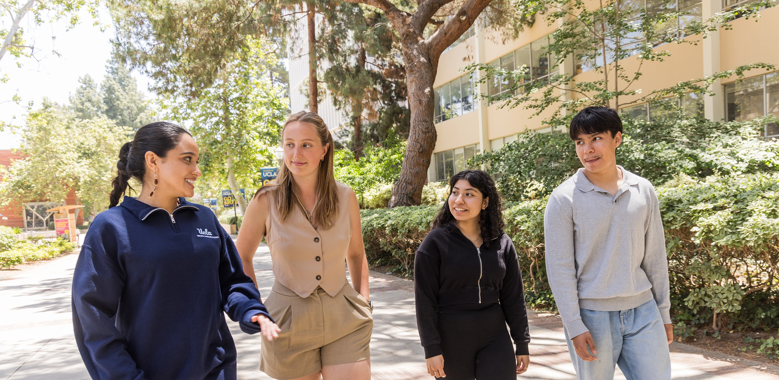 Students walking on UCLA campus